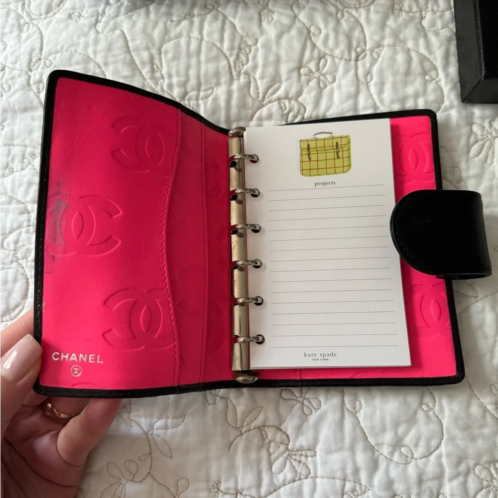 Chanel Cambon leather agenda Planner with dust cloth/box - Picture 4 of 9